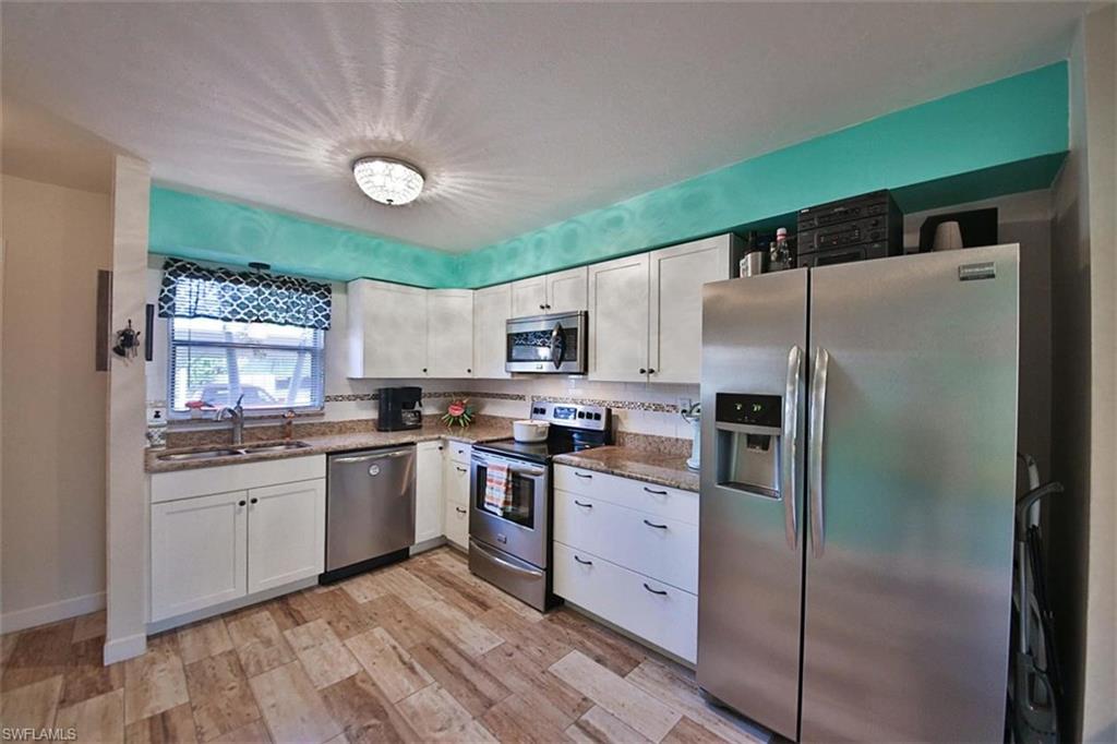 VILLAGES - Residential