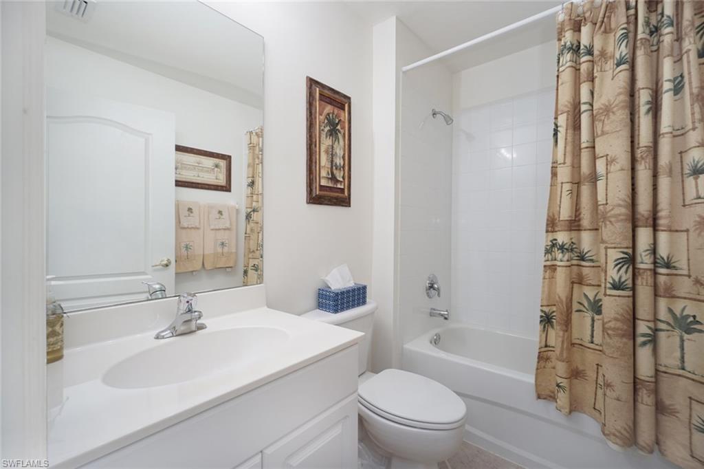 LAUREL GREENS - Residential