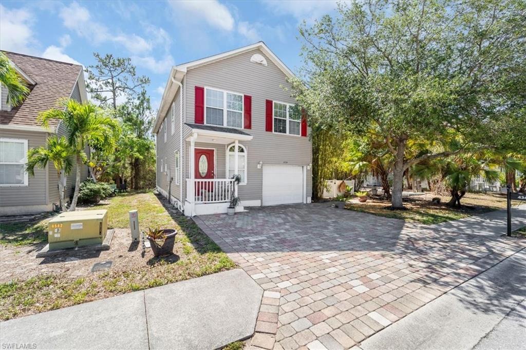 434 Leawood CIR