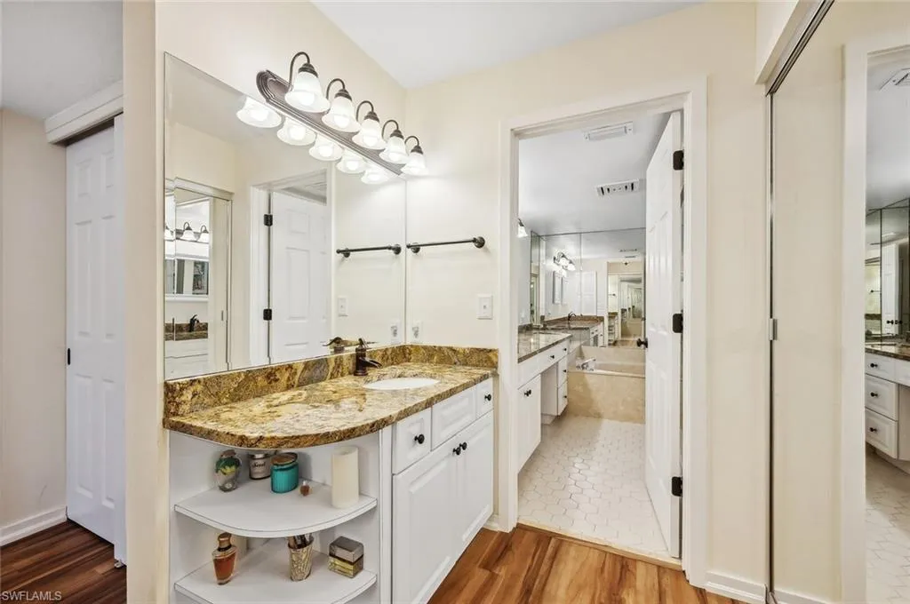 Naples, Florida 34108, United States, 2 Bedrooms Bedrooms, ,2 BathroomsBathrooms,Residential,Active,20575