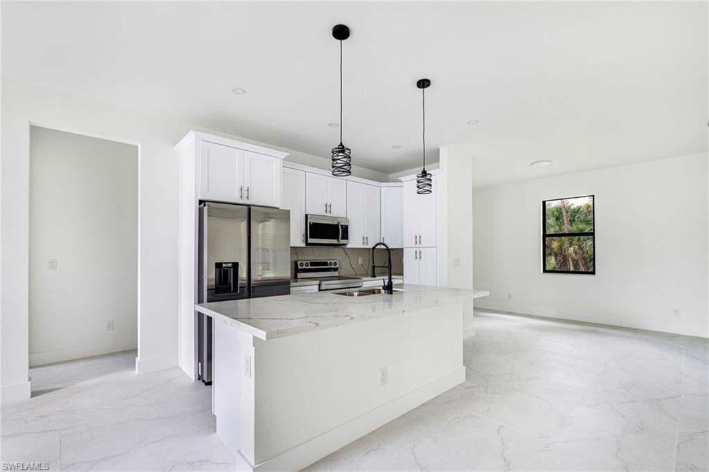 PORT CHARLOTTE - Residential