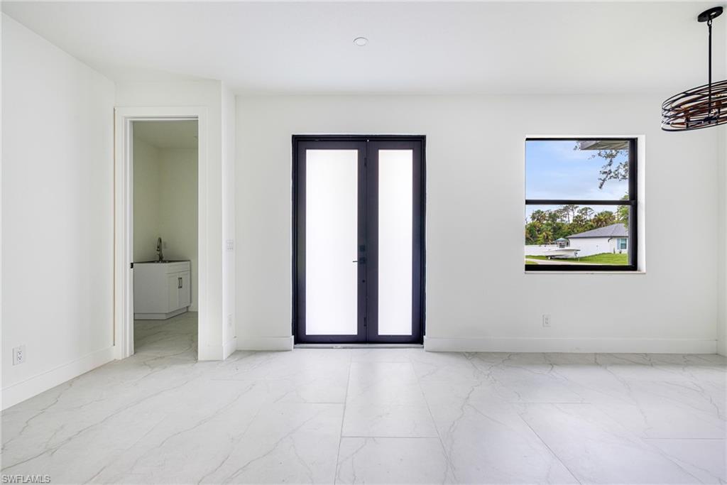 PORT CHARLOTTE - Residential