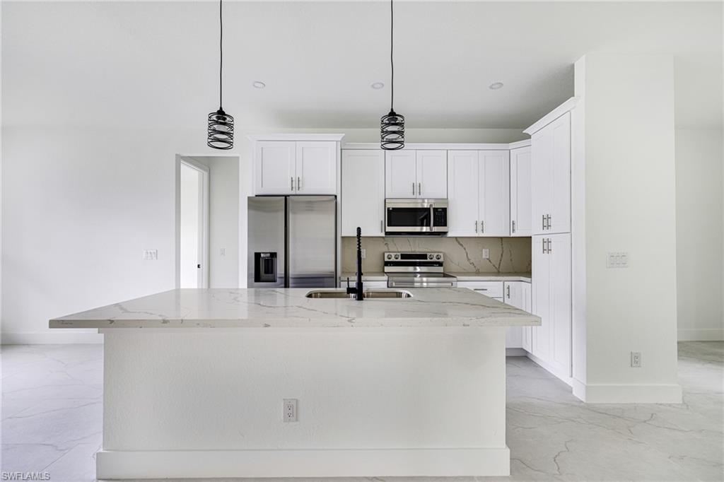 PORT CHARLOTTE - Residential