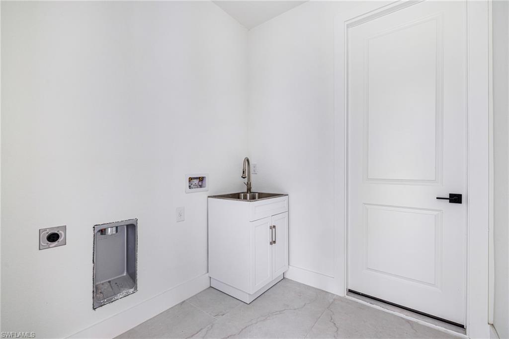 PORT CHARLOTTE - Residential