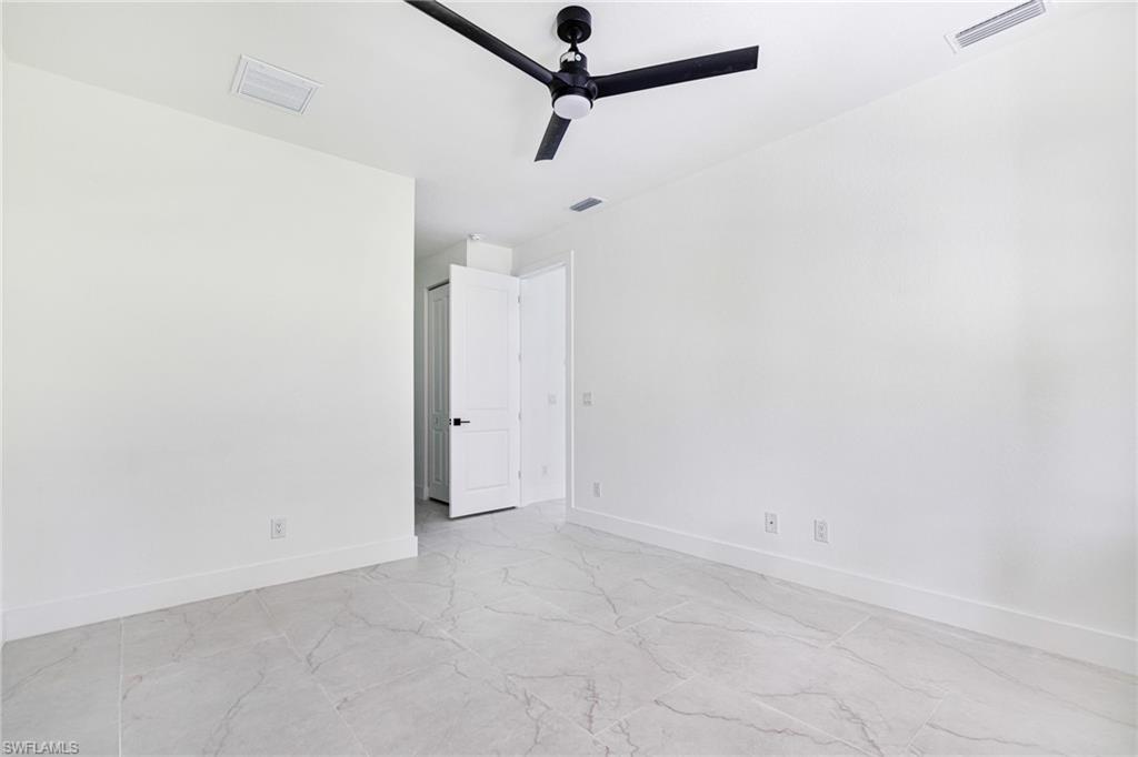 PORT CHARLOTTE - Residential