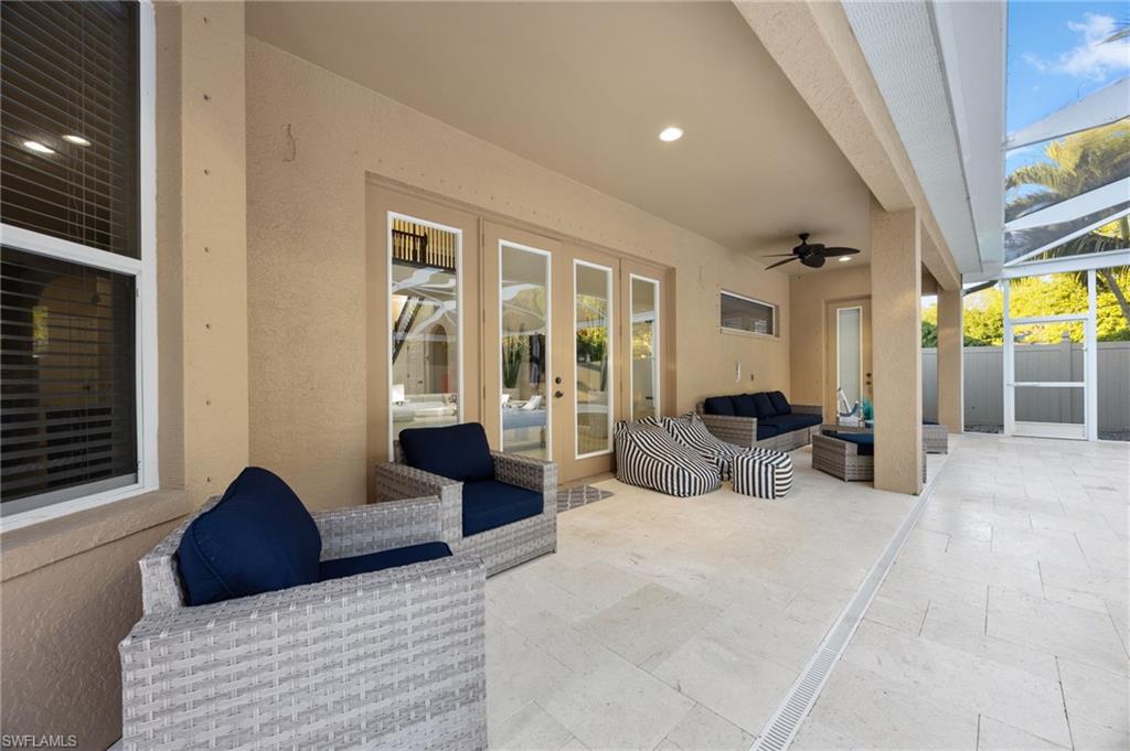 INDIGO LAKES - Residential