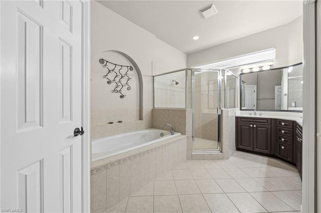 INDIGO LAKES - Residential