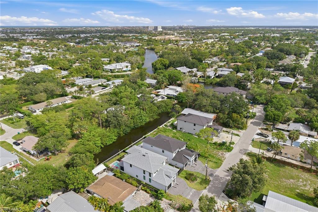 SABAL SANDS - Residential
