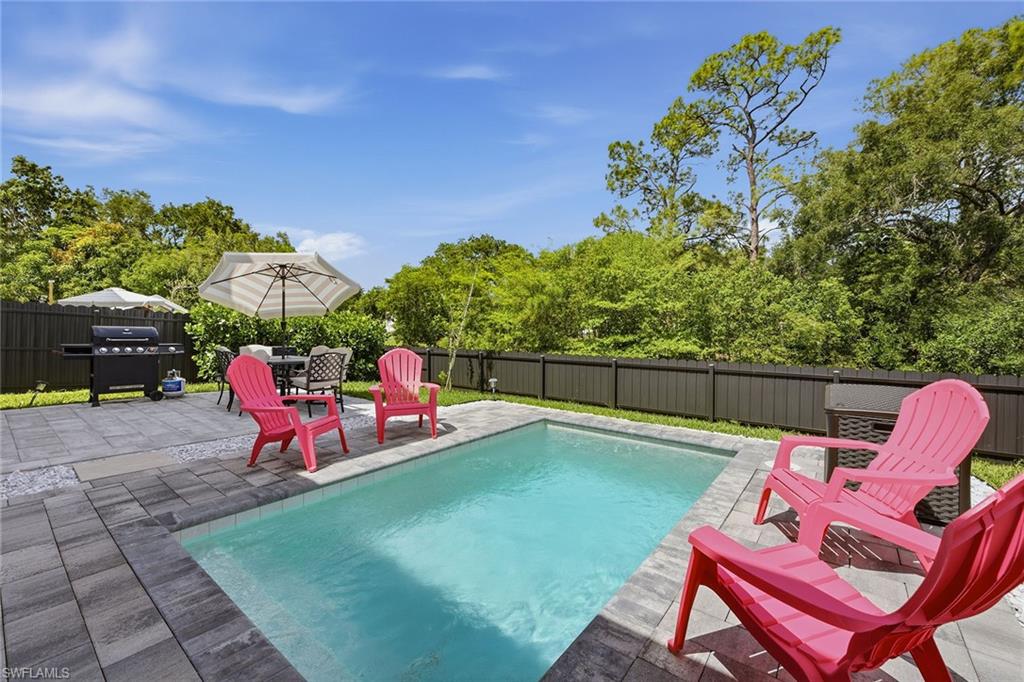 SABAL SANDS - Residential