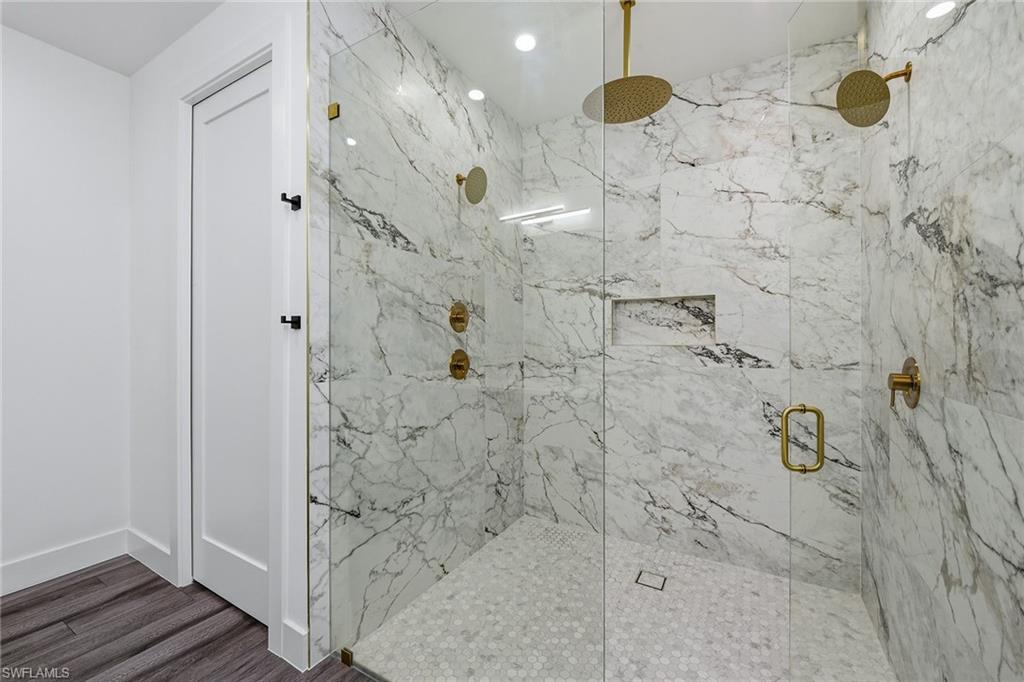 SABAL SANDS - Residential