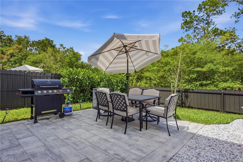 SABAL SANDS - Residential
