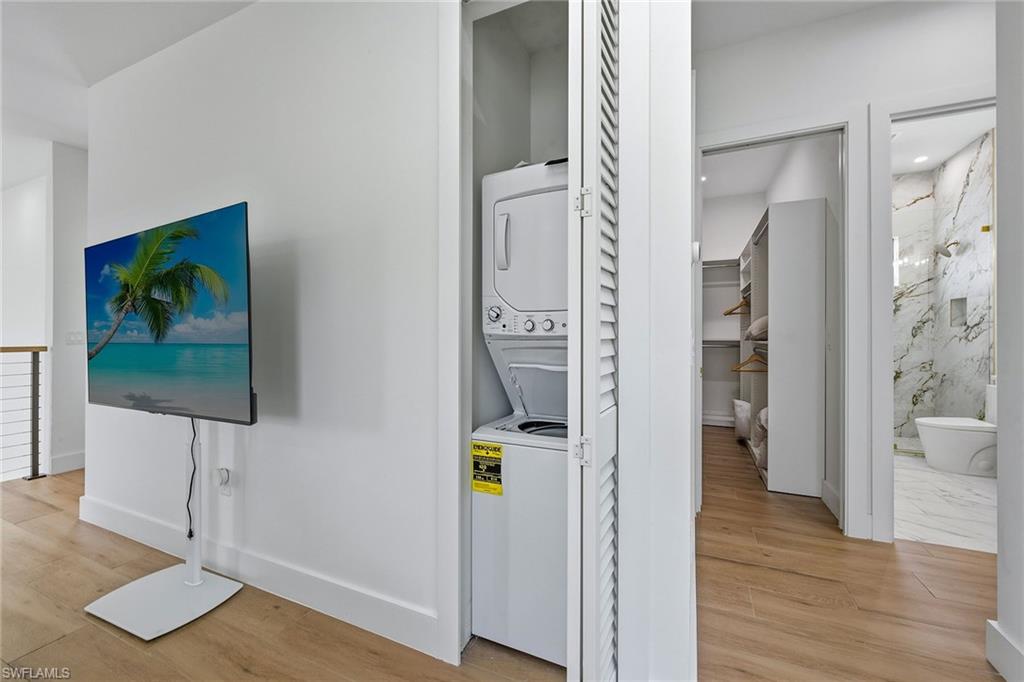 SABAL SANDS - Residential