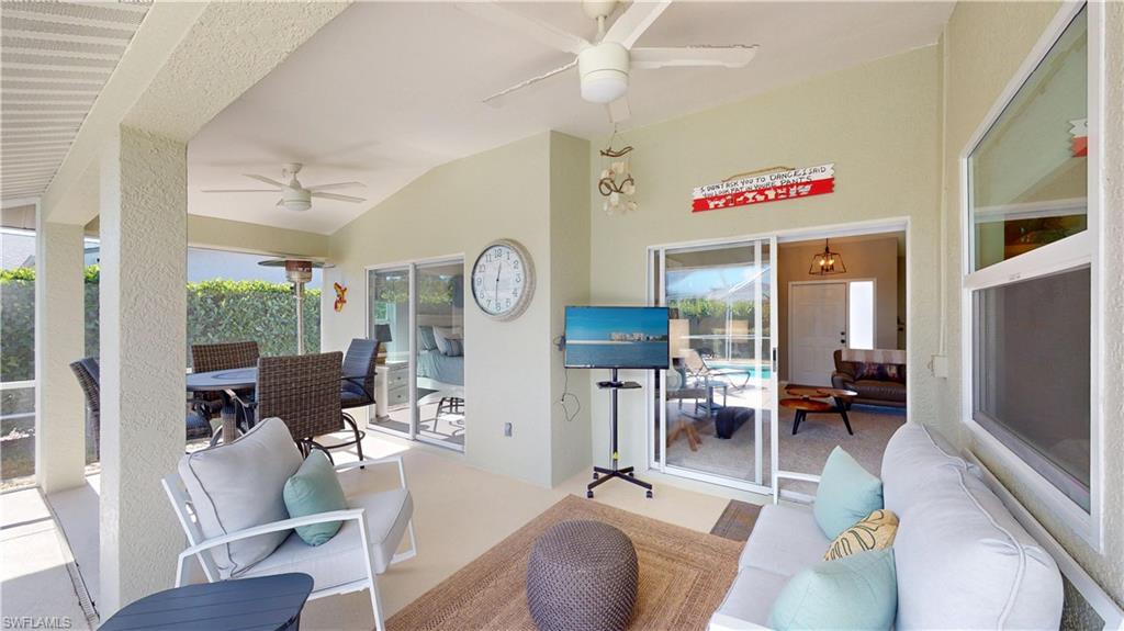 MARCO BEACH - Residential