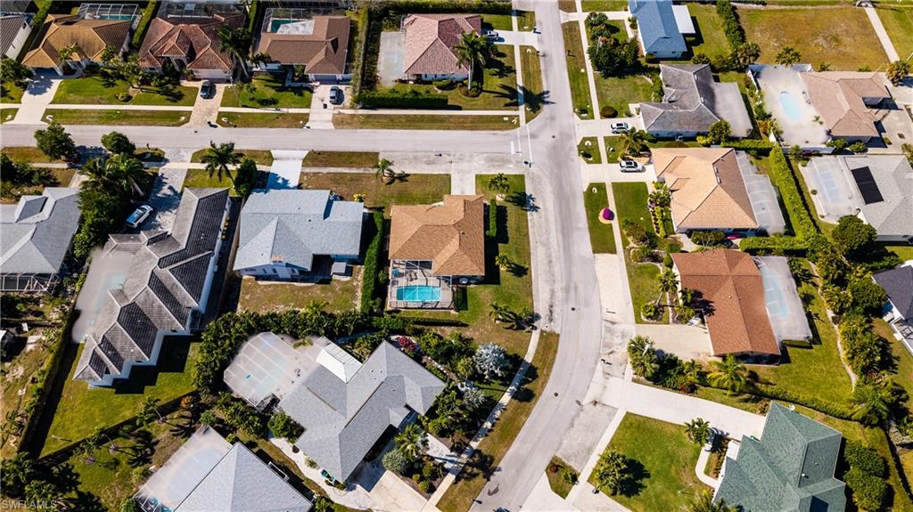 MARCO BEACH - Residential