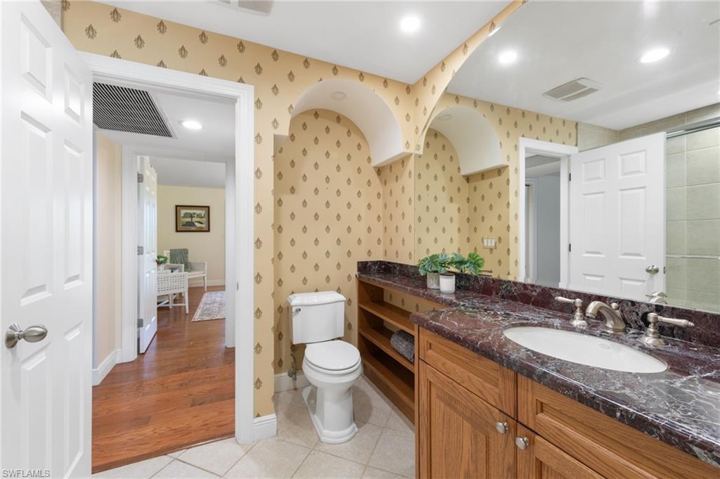 LOST CREEK VILLAGE - Residential