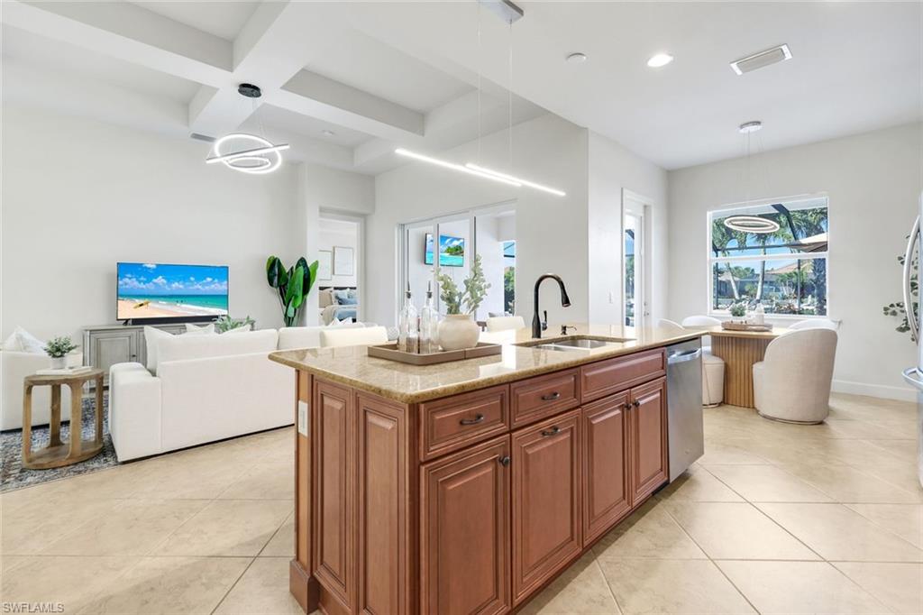 QUARRY SHORES - Residential