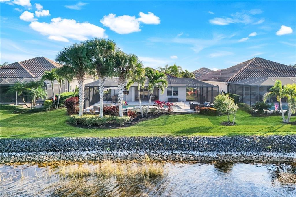 QUARRY SHORES - Residential