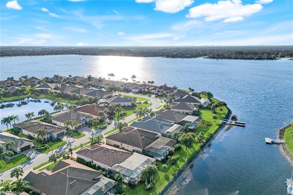 QUARRY SHORES - Residential