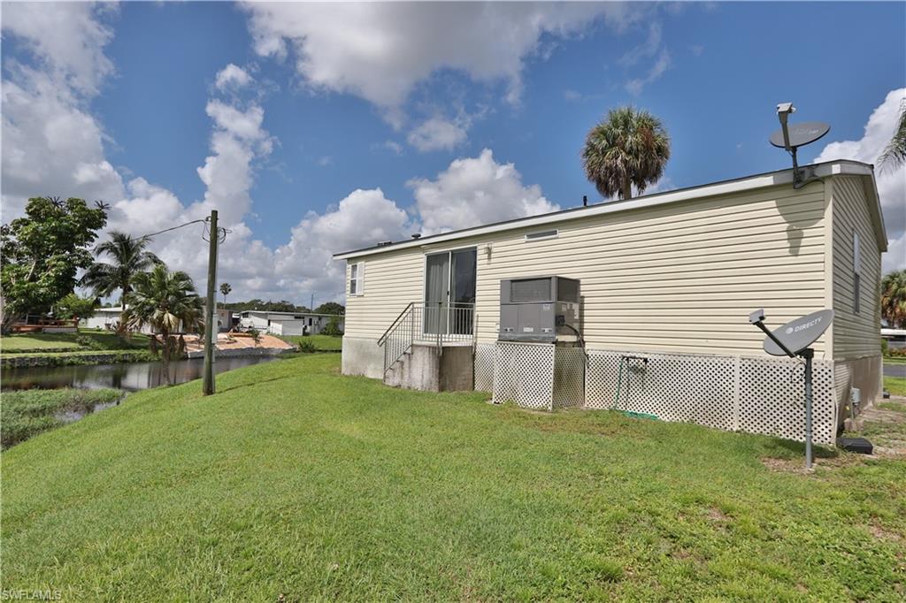 MOBILE MANOR - Residential