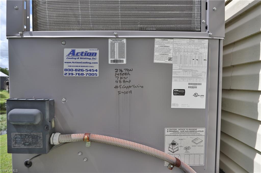 MOBILE MANOR - Residential