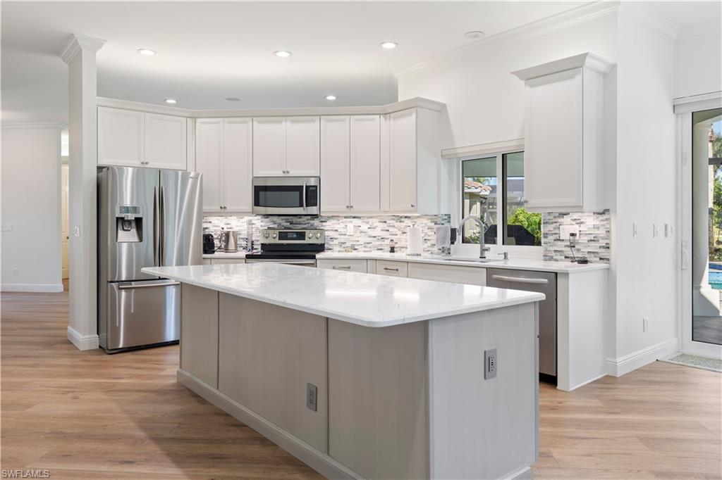 CYPRESS POINTE - Residential