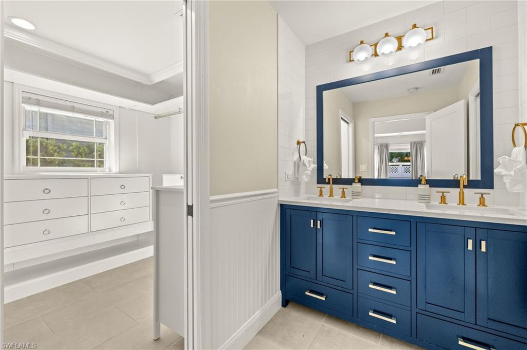 RIVERSIDE - Residential