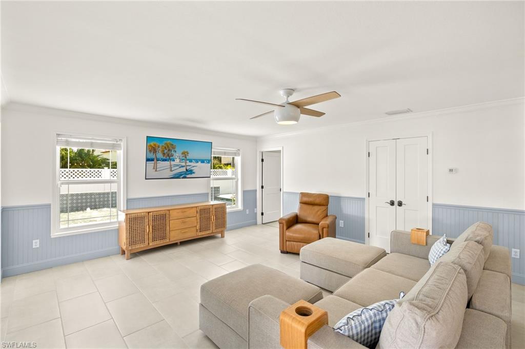 RIVERSIDE - Residential