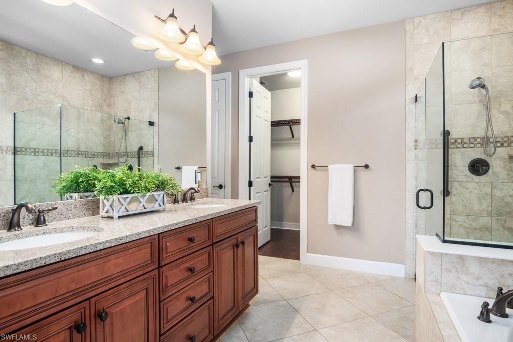 CAMDEN LAKES - Residential