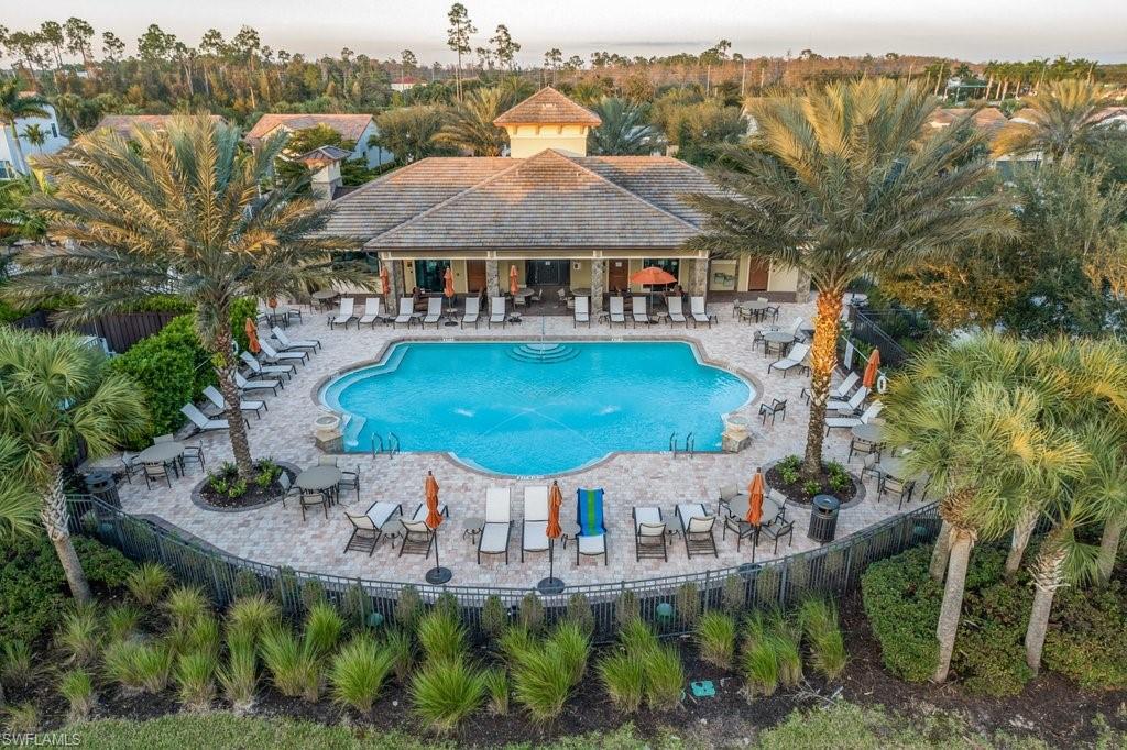 CAMDEN LAKES - Residential