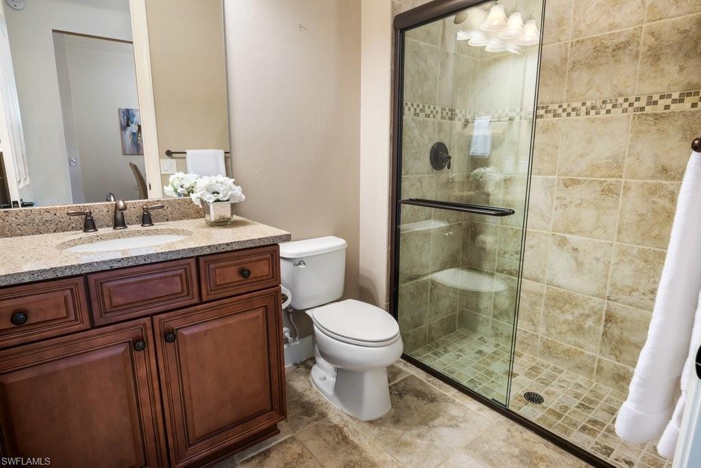 CAMDEN LAKES - Residential