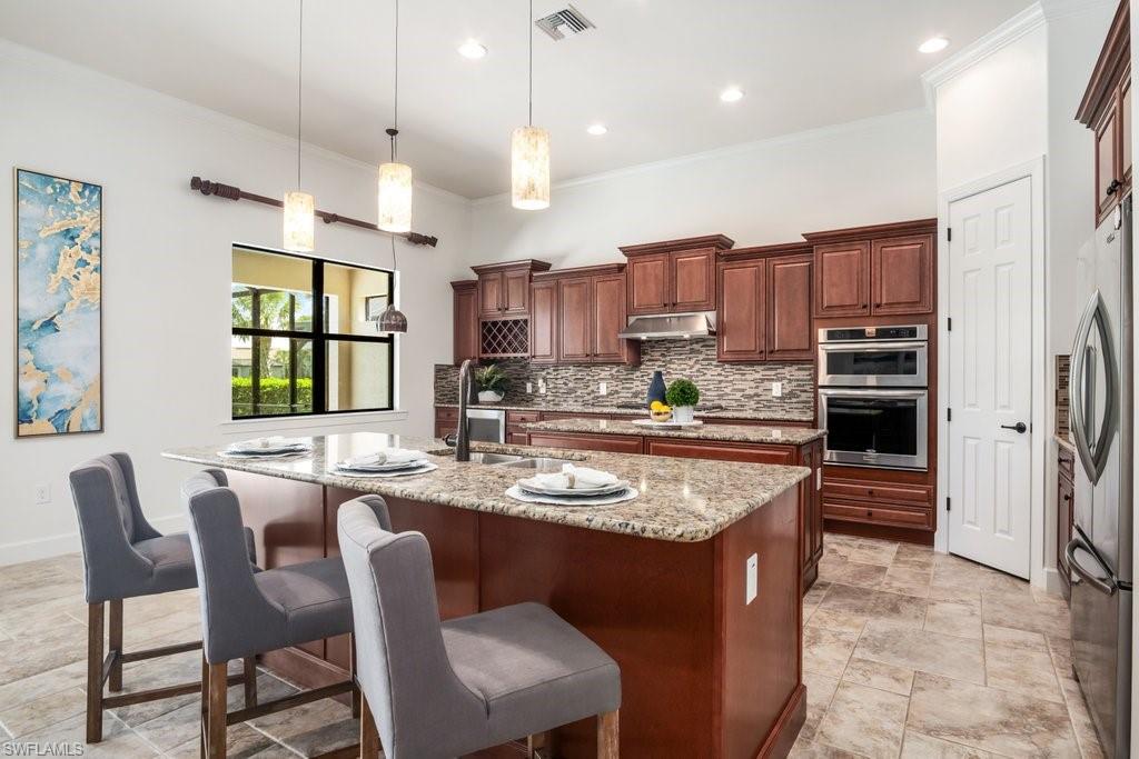 CAMDEN LAKES - Residential