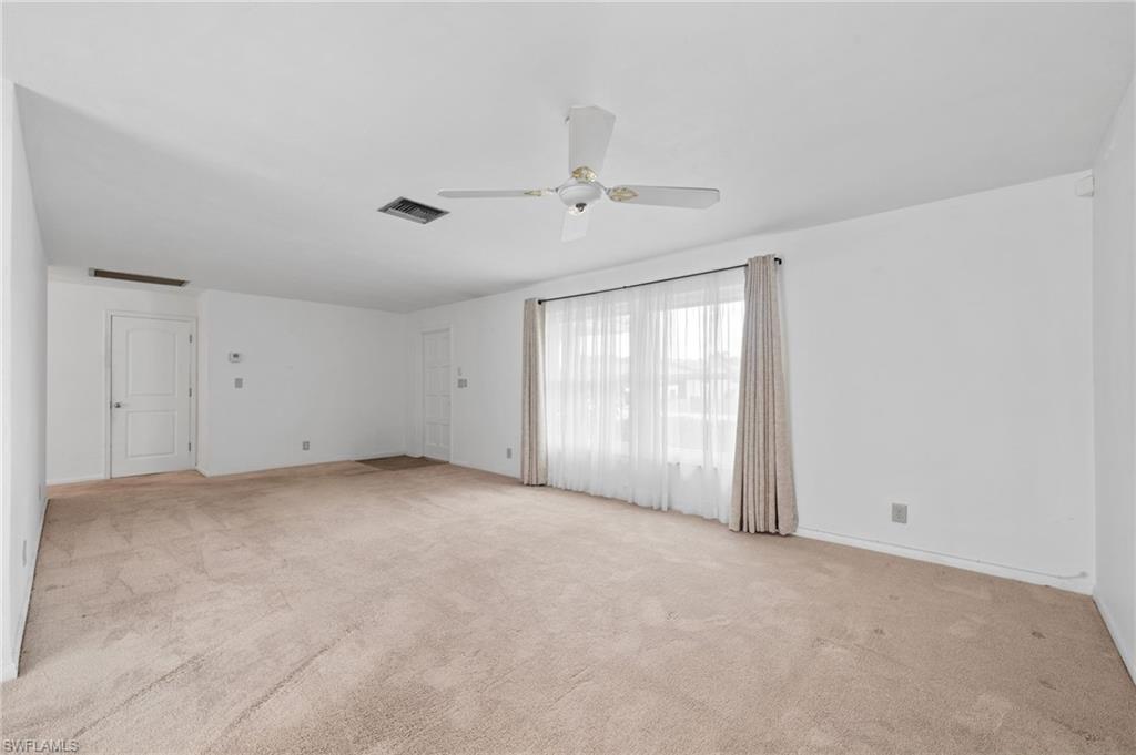 COUNTRY CLUB - Residential