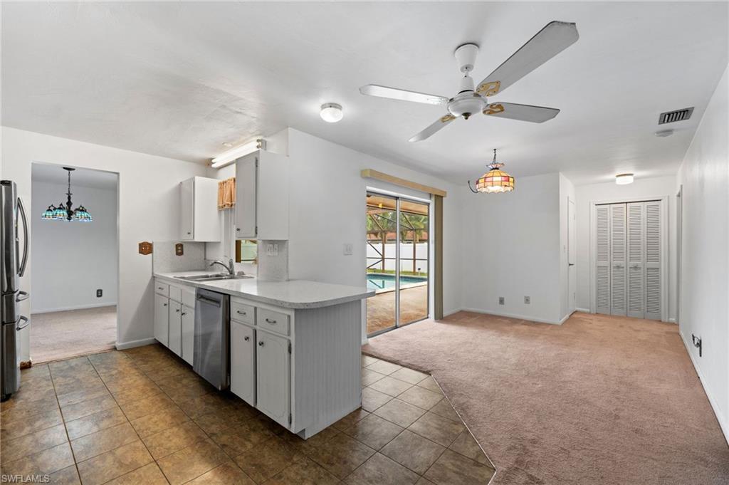 COUNTRY CLUB - Residential