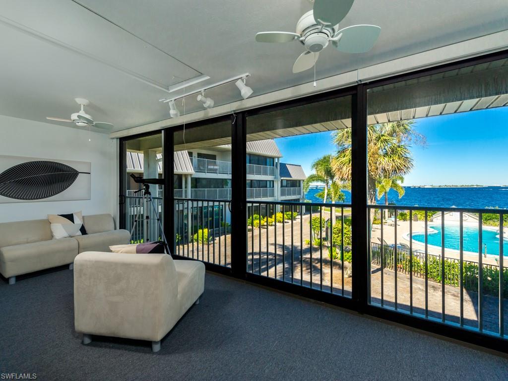 MARINER POINTE CONDO - Residential