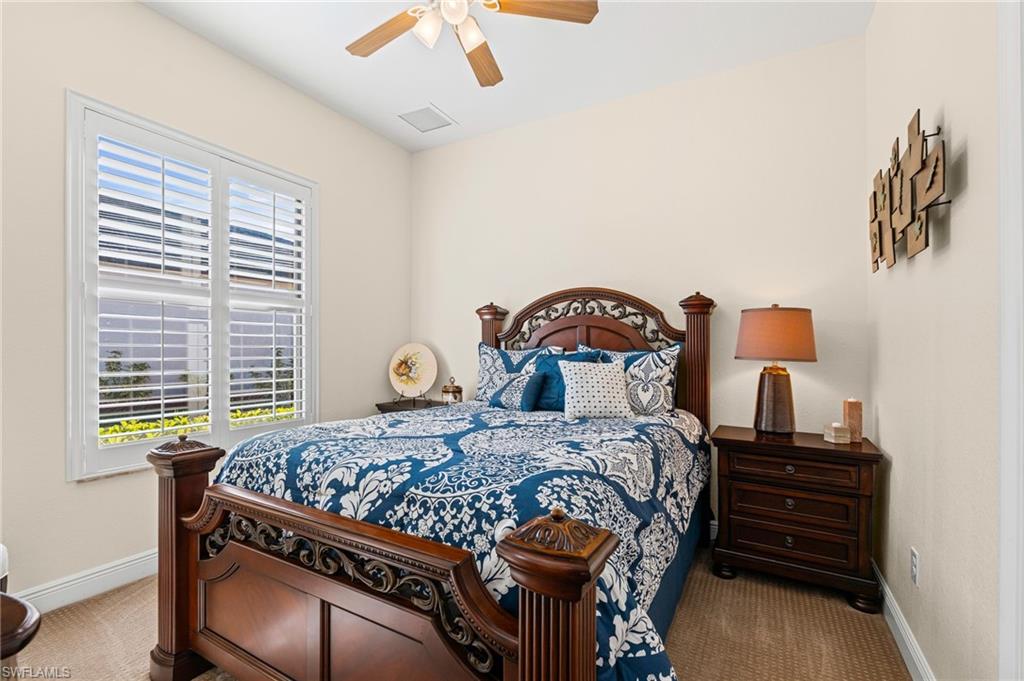 COUNTRY CLUB - Residential