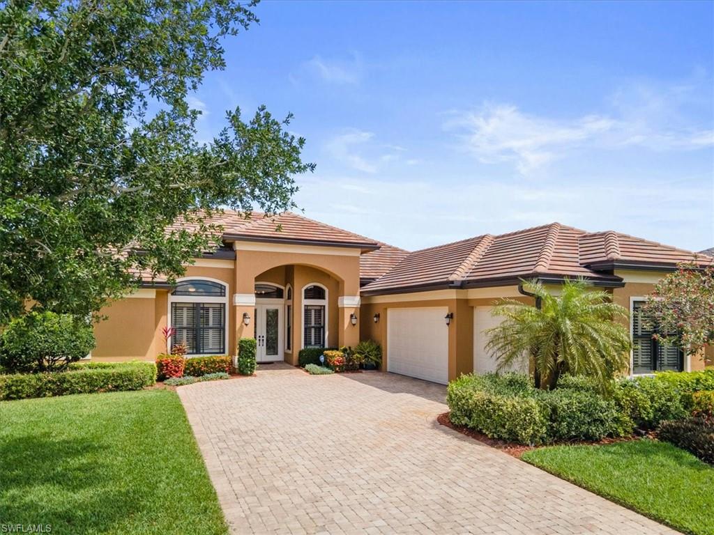 COUNTRY CLUB - Residential