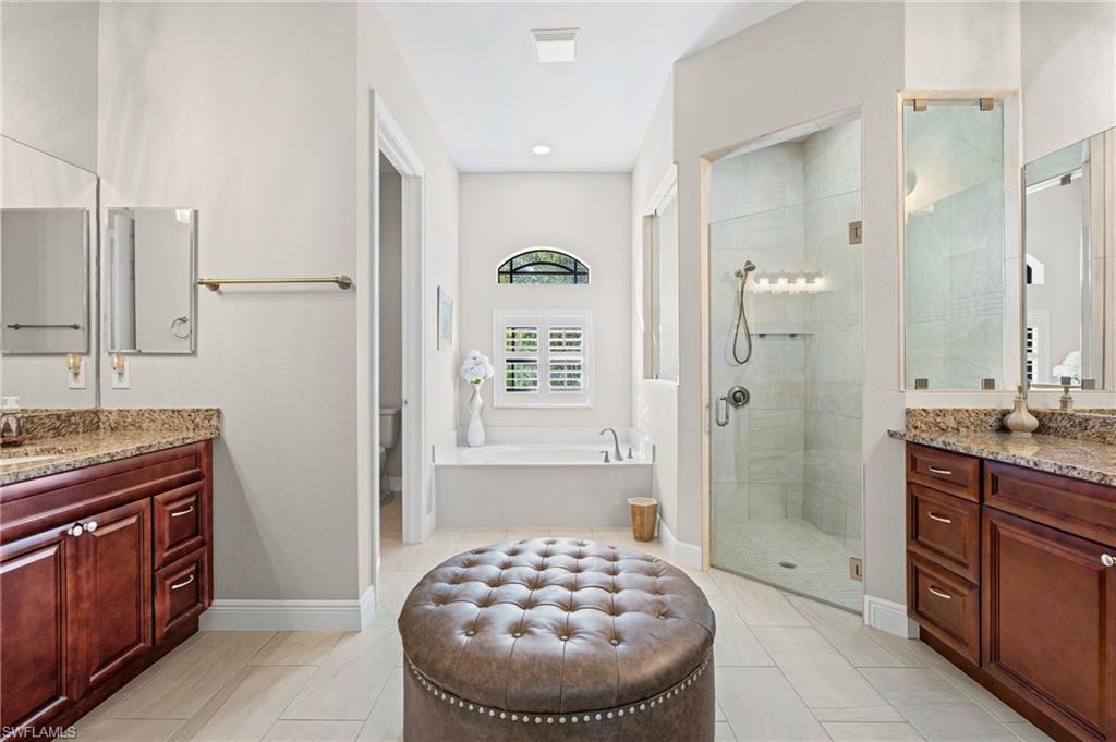 COUNTRY CLUB - Residential