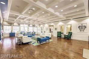 COUNTRY CLUB - Residential