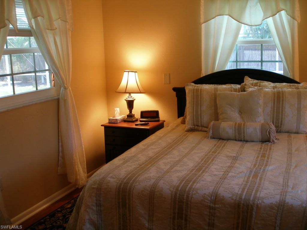 BONITA SHORES - Residential