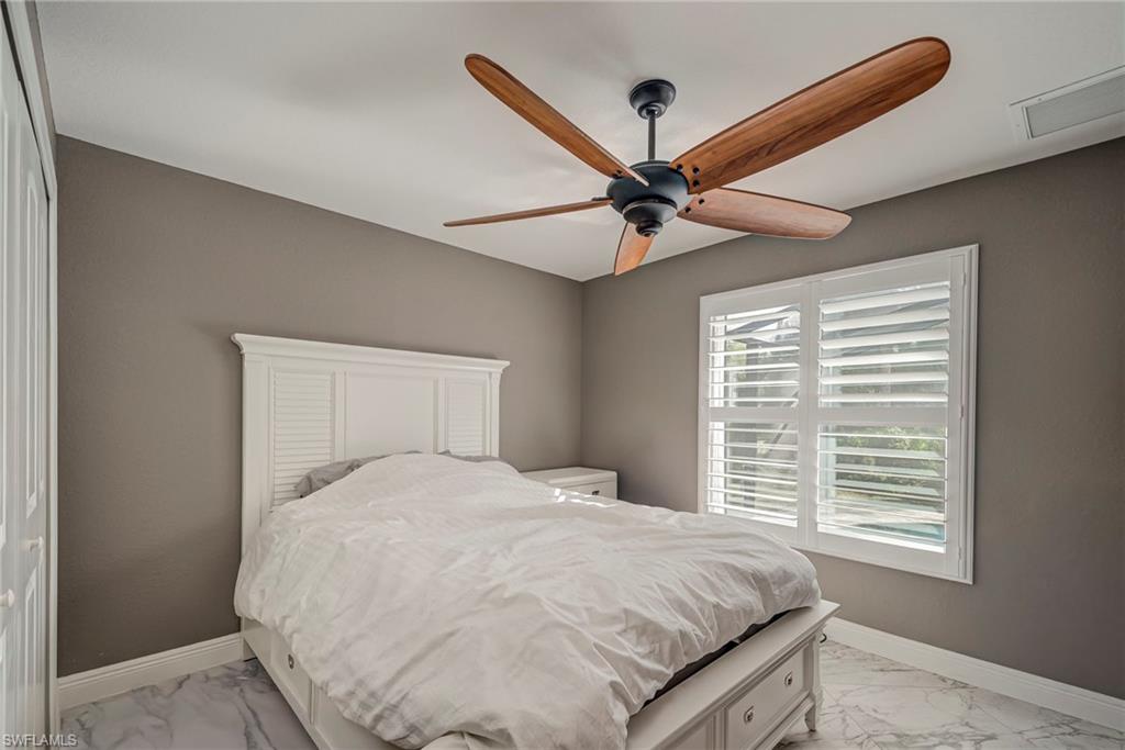 SUNNYBROOK FARMS - Residential