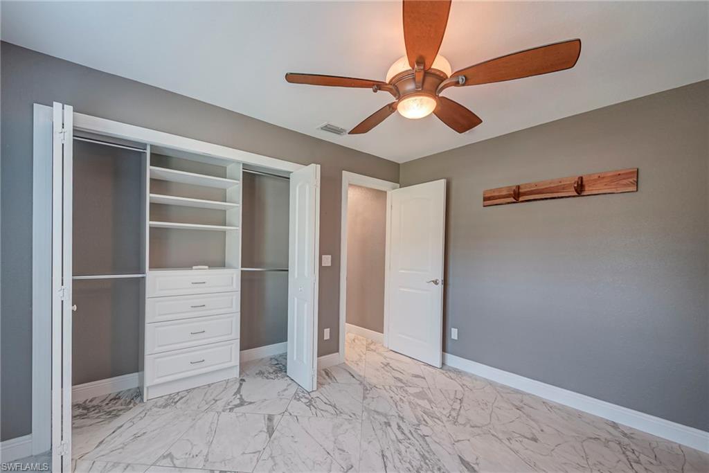 SUNNYBROOK FARMS - Residential