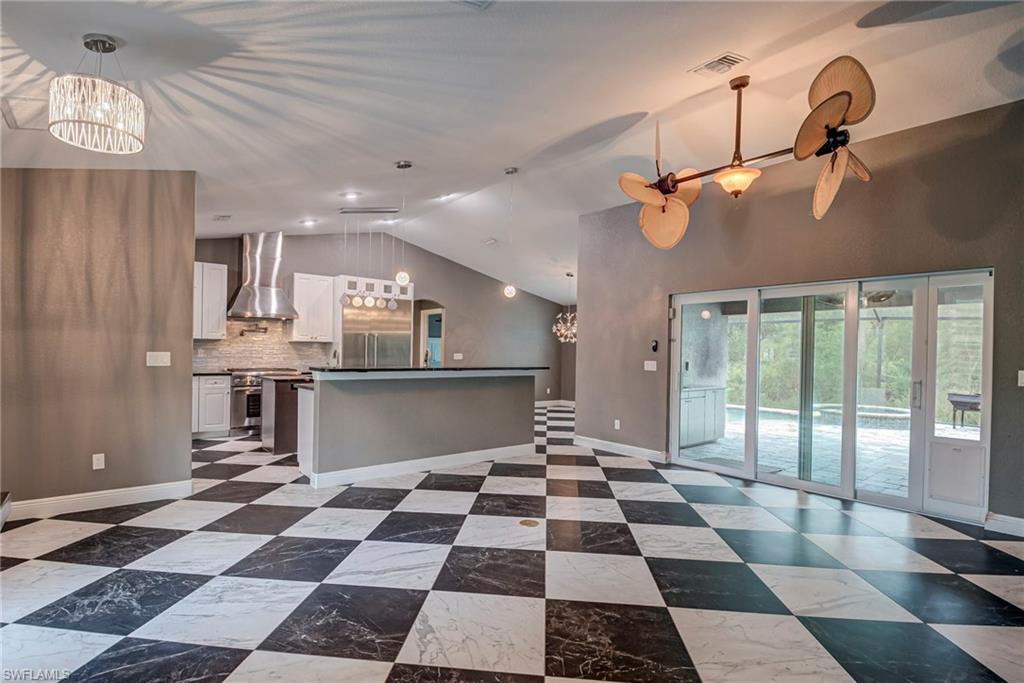 SUNNYBROOK FARMS - Residential