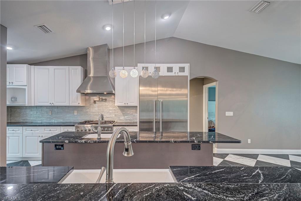 SUNNYBROOK FARMS - Residential