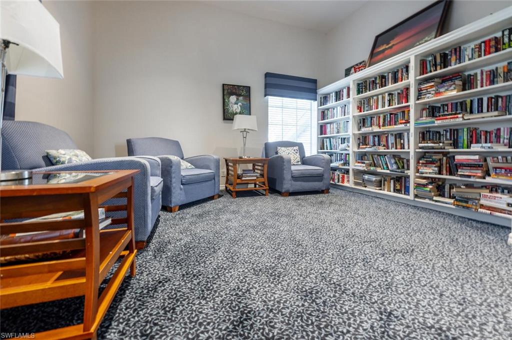 LAKESIDE - Residential Lease