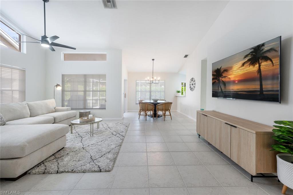 LAKESIDE - Residential Lease