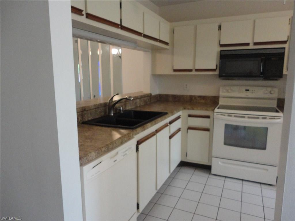 WOODMERE RACQUET CLUB - Residential