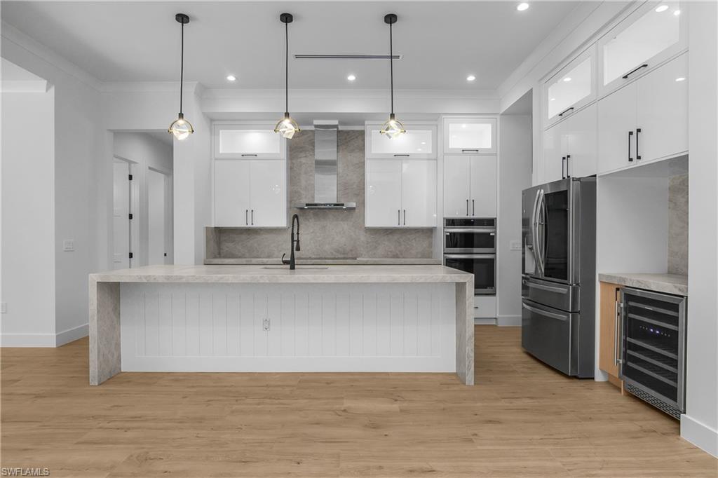 GOLDEN GATE ESTATES - Residential