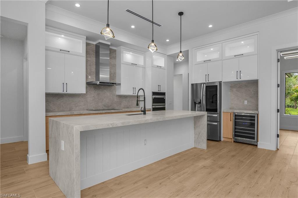 GOLDEN GATE ESTATES - Residential