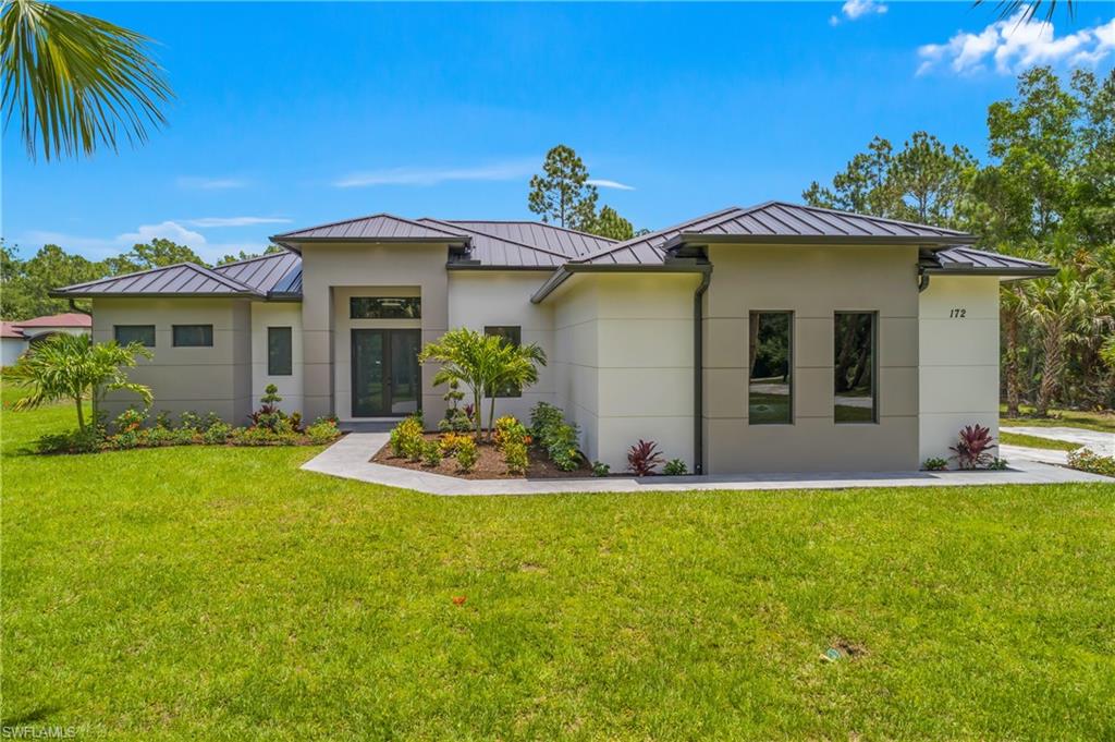 GOLDEN GATE ESTATES - Residential