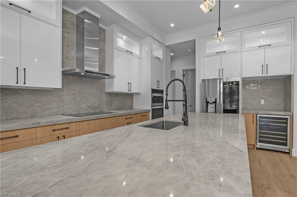 GOLDEN GATE ESTATES - Residential